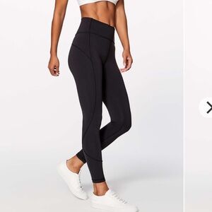 Lululemon In Movement 7/8 Tight *Everlux 25"